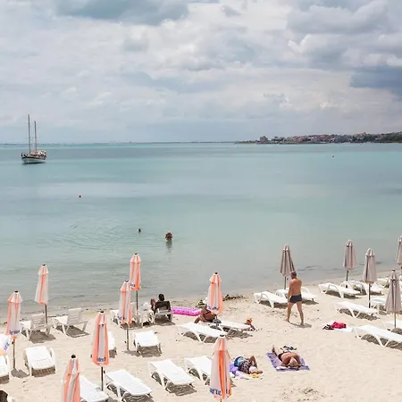 شقة ❤studio On 1st Beach Line In Rich Beach ❤lw ❤ نيسيبار